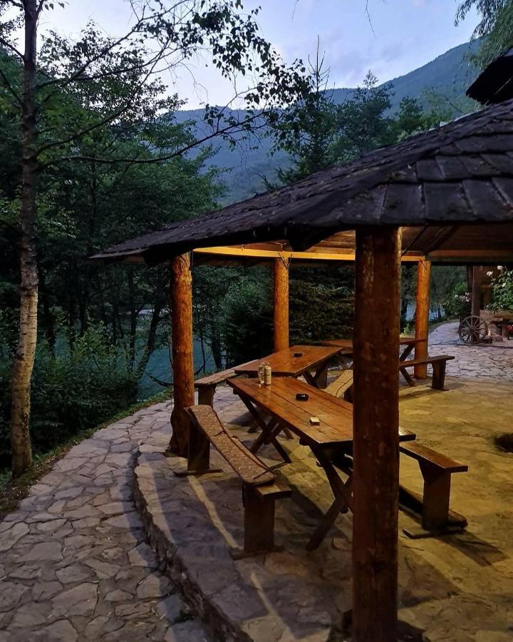 Rafting Camp Encijan Otel Foca Dış mekan fotoğraf