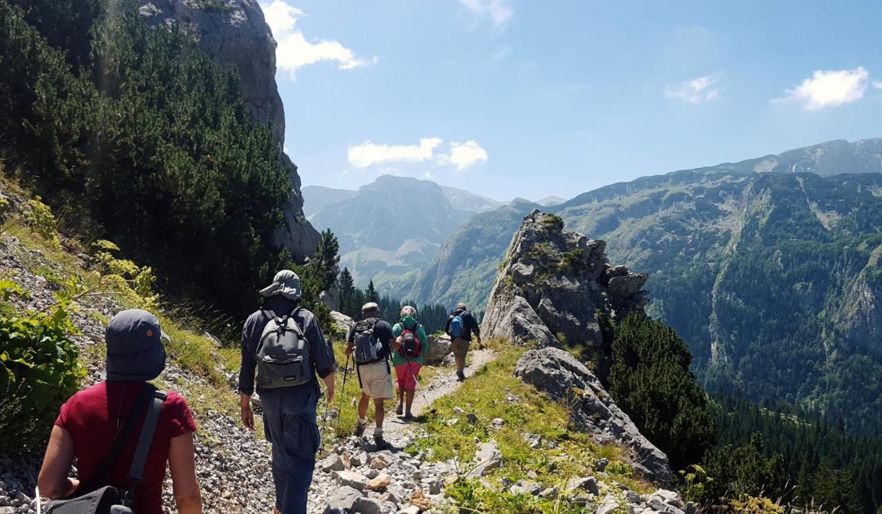 Rafting Camp Encijan Otel Foca Dış mekan fotoğraf