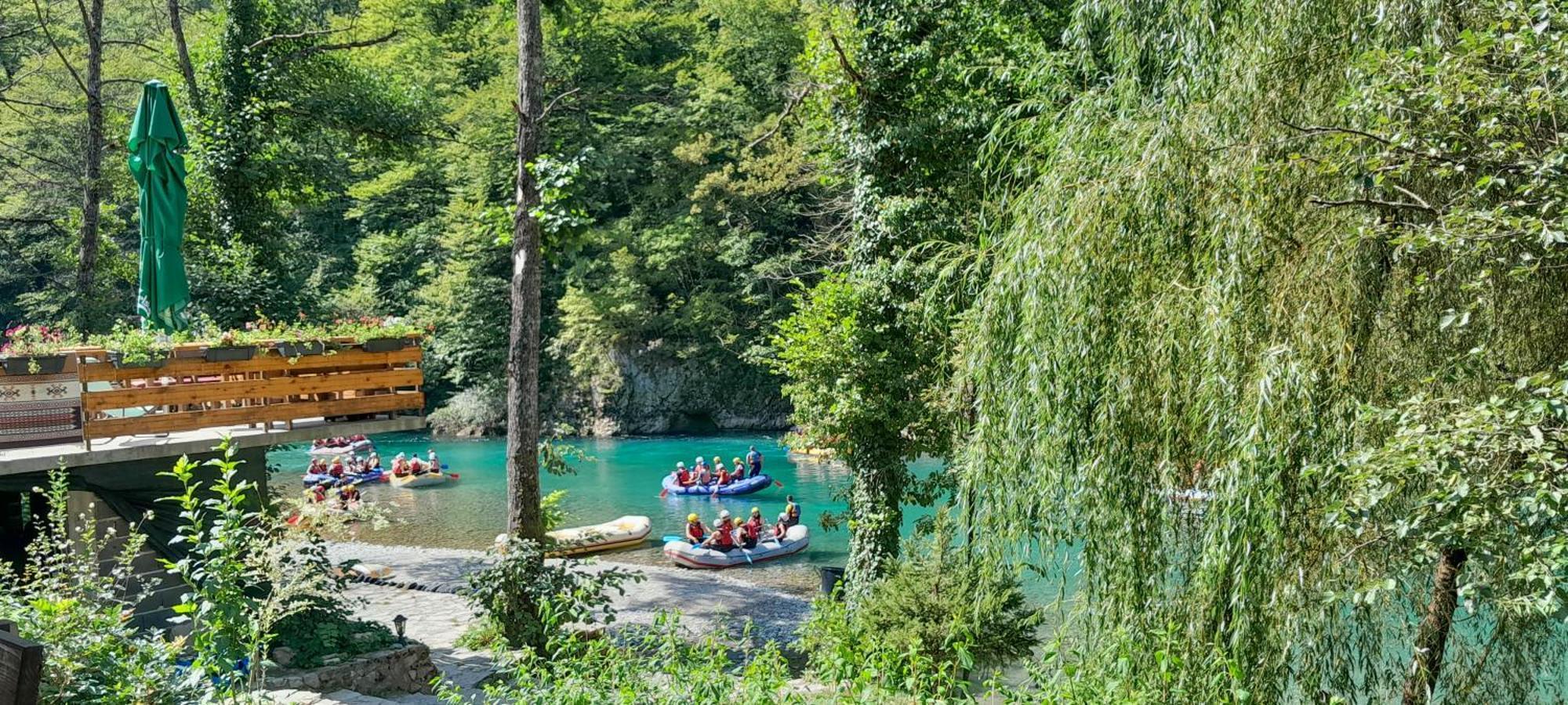 Rafting Camp Encijan Otel Foca Dış mekan fotoğraf