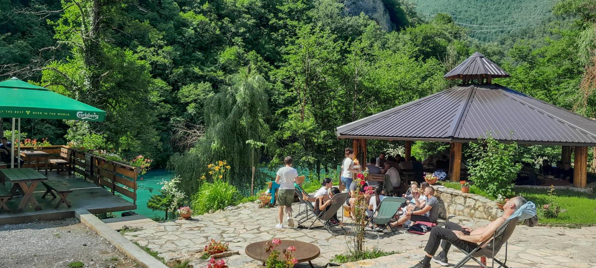 Rafting Camp Encijan Otel Foca Oda fotoğraf